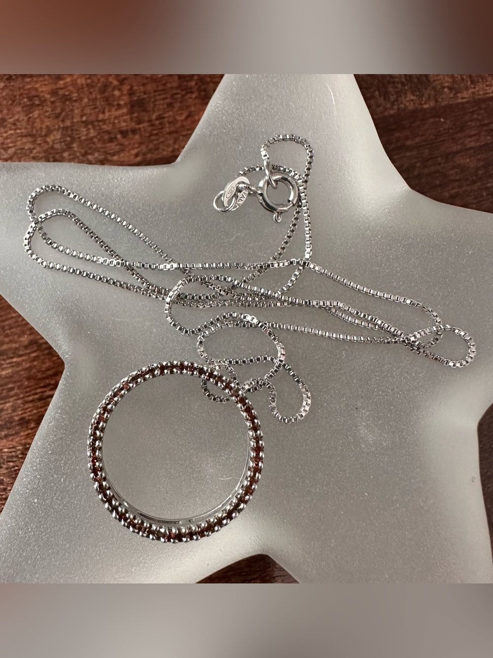 Sterling silver box chain necklace with a circle pendant, 18in